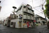 伊藤ビルの外観