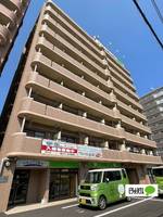 ベルメゾン亀川の外観