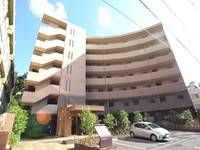 トレディアすわの杜の外観