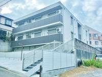 神奈川県横浜市金沢区富岡西4(アパート)の賃貸物件の外観