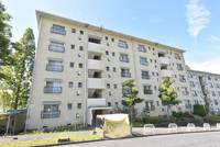 UR藤山台の外観