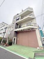 小平ビルの外観