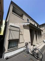 エースコートA棟の外観