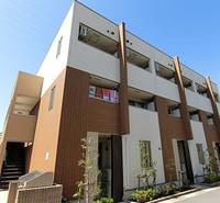 スリーハーブズ狭山I番館の外観