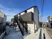 クレオパトラ西生田の外観