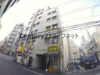新大阪ファミリービルの外観