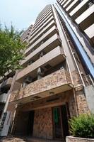 リクレイシア西麻布I番館の外観