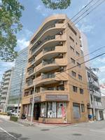 リバーサイド杉岡の外観