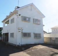 ホワイトアリスコーポの外観