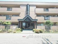 エステートサカイの外観