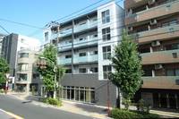 カーサヴェルデ三軒茶屋の外観
