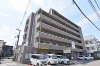 倉西ビルの外観