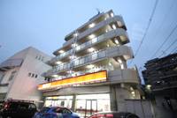 シャルム石井の外観