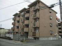 クリスタルウィングAの外観