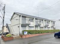 エステート平芝A棟の外観