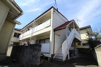 信栄ハイツの外観
