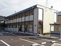 レオパレスクリスタル笠舞Iの外観