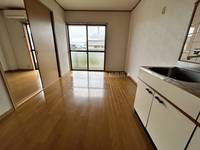 鹿児島県姶良市東餅田(アパート)の賃貸物件の外観