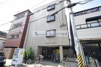 ラポルテじゅじゅの外観