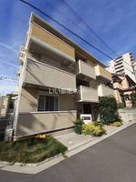 バラドミールの外観