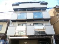 ラルン柏野の外観