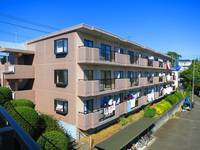 ファミール麻生の外観