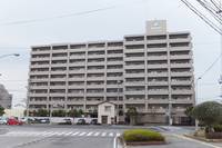 サーパス王子 706号の外観