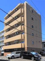 愛媛県松山市山越6(マンション)の賃貸物件の外観