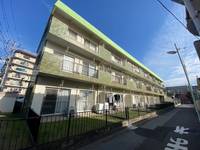 宝ハイツの外観