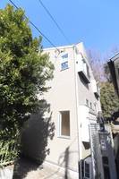 マ・ピエス多摩美の外観