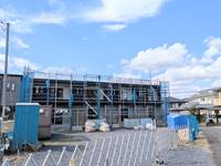 レーガベーネ市毛 II B棟の外観