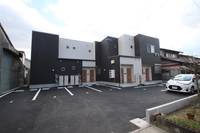 ラック庭瀬の外観