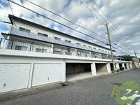 ケイアンドエスマンション白川台の外観