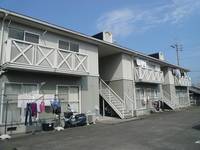 ドミエールみやけの外観