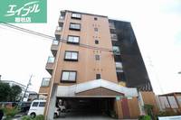 ジュネス沖新の外観