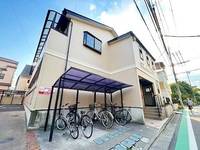 第5コーポサンフラワーの外観