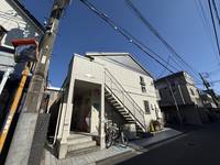 レセンテ旗の台の外観