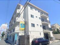 コーポ白峰の外観