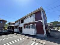 クレセント北峰 A棟の外観