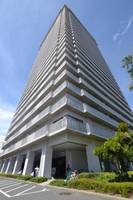 岡山県岡山市北区国体町の賃貸マンションの外観