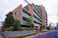 プラウド代々木初台の外観