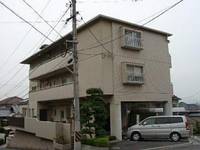 第二向山ハイツの外観