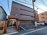 シュロス東嶺の外観