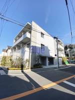 シルクパークレ一ンの外観