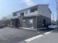 MARUHOの外観