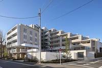 東京都世田谷区弦巻4(マンション)の賃貸物件の外観