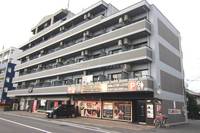 カーサ・ソラッツオ弐番館の外観