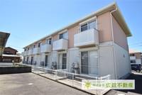 スクウェアー新田 S棟の外観