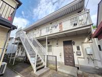 シャトル高橋の外観