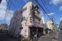 金龍堂ビルの外観